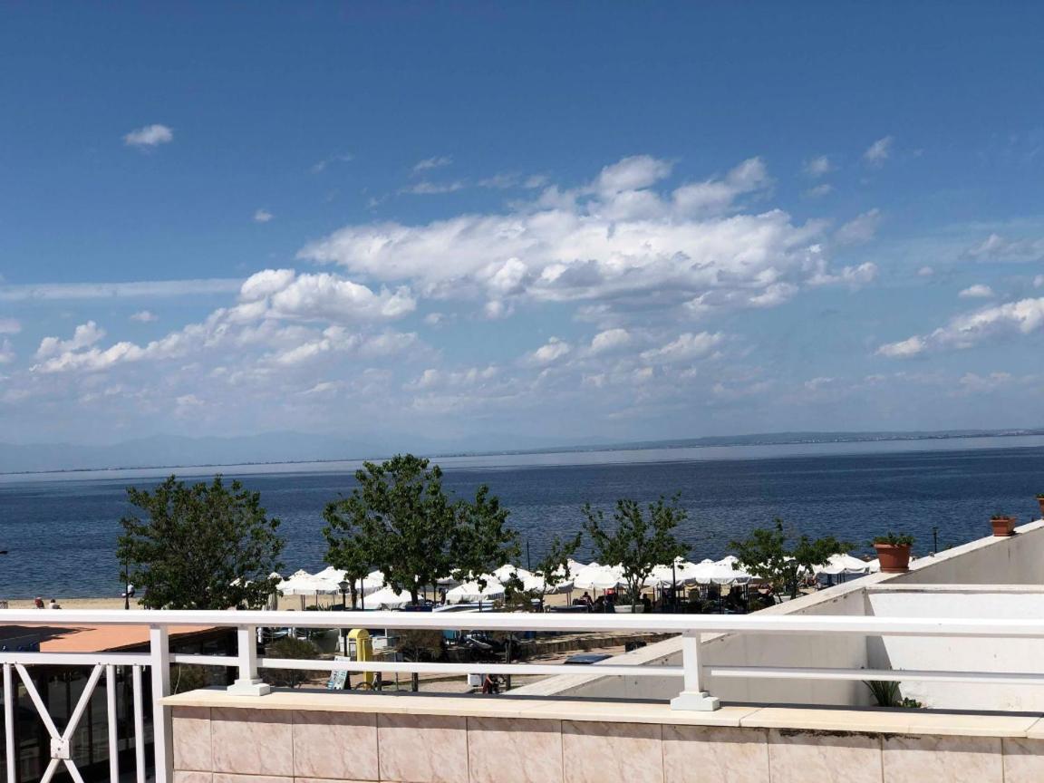 Dream Appartment 3 Perea Peraía Екстериор снимка